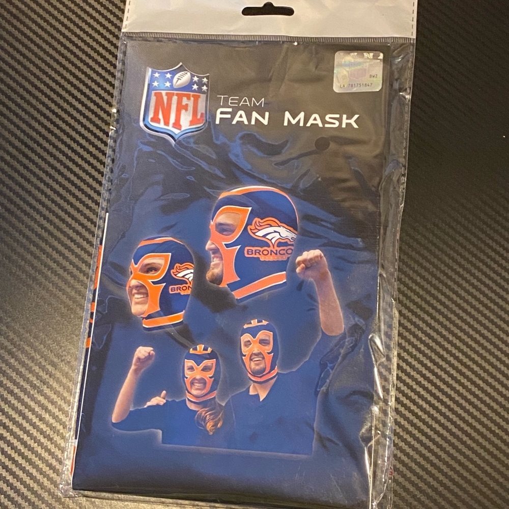 Official NFL, Denver Broncos, team full head face mask